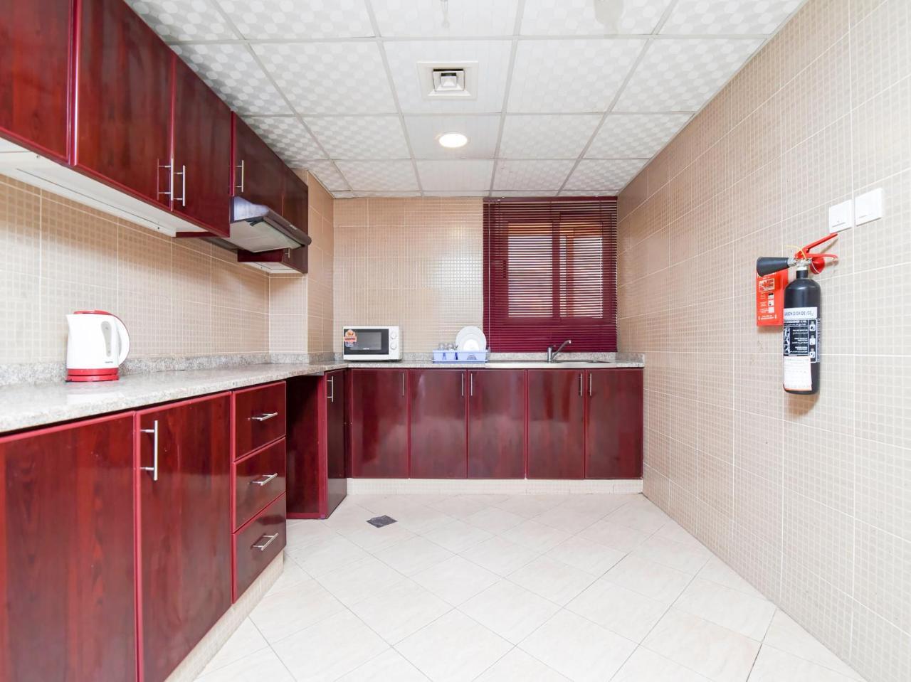 Paradise Inn 1 Tabasum Group Аджман Екстериор снимка