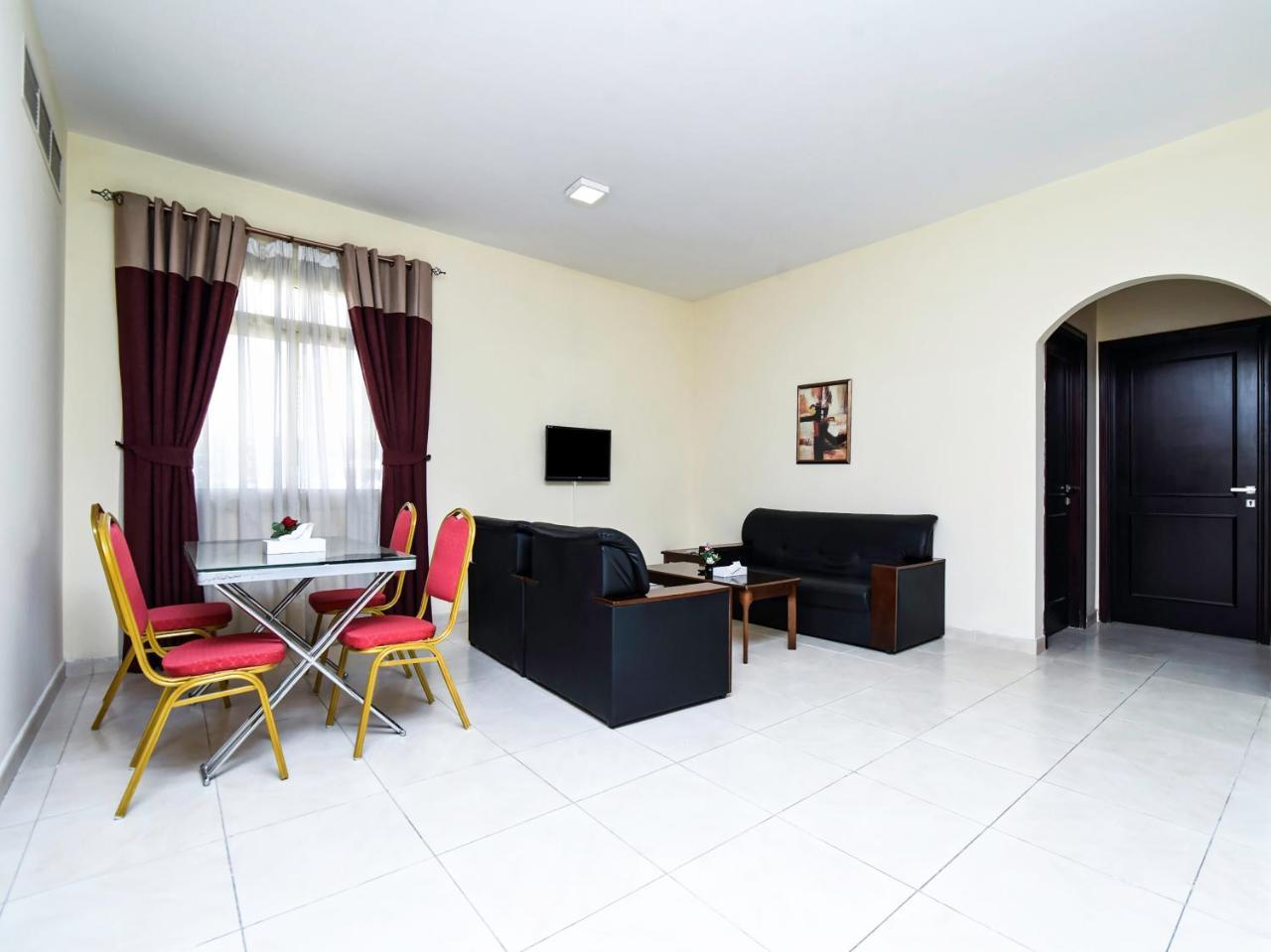 Paradise Inn 1 Tabasum Group Аджман Екстериор снимка
